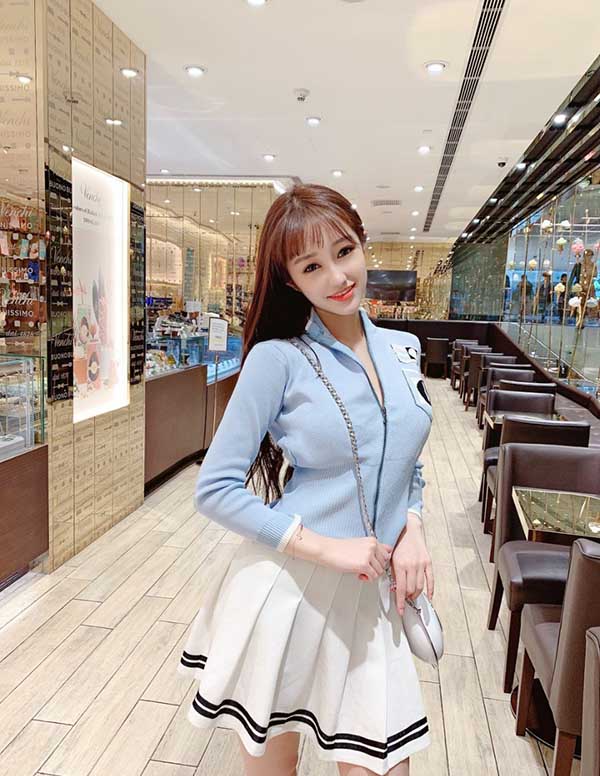 迪拜伴游大学生