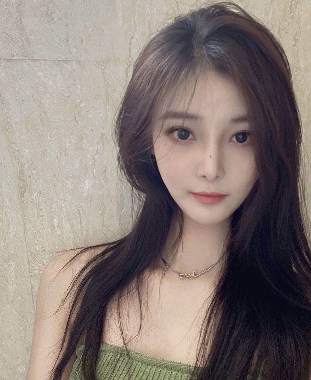 纽约外围女经纪人