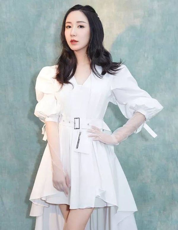 新加坡高端模特经纪人