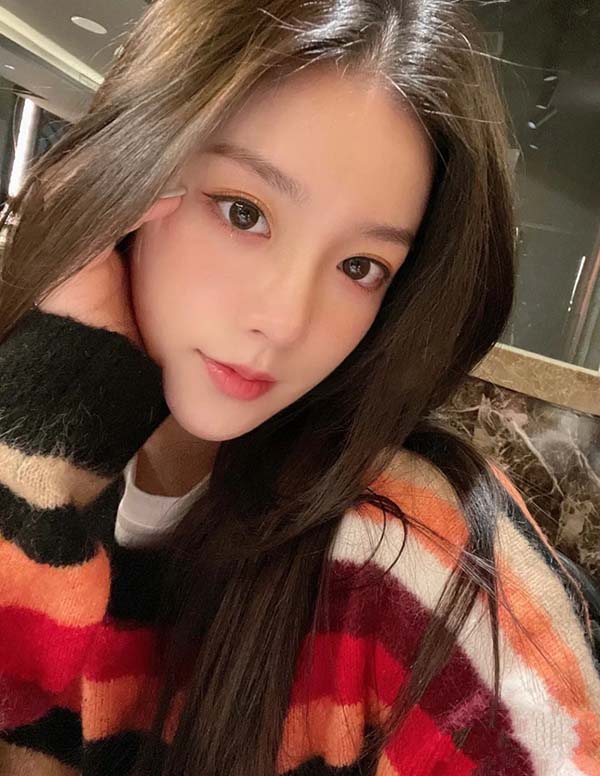 首尔预约商务模特