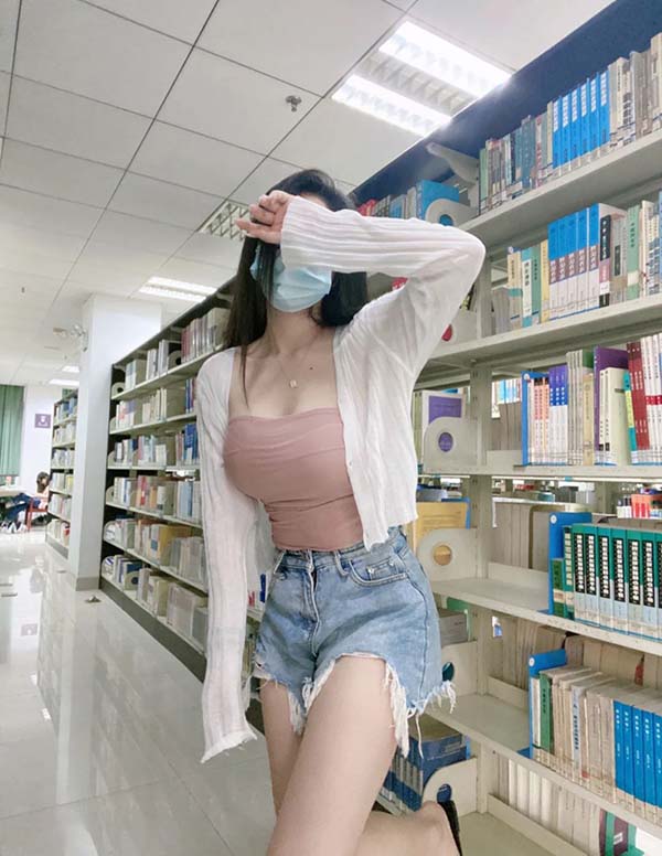 东京伴游大学生