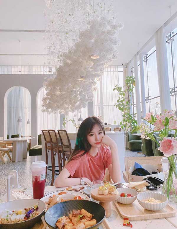 迪拜留学生上门