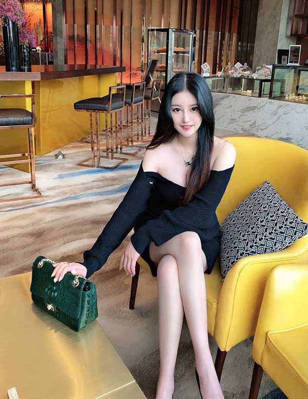 曼谷伴游模特预约